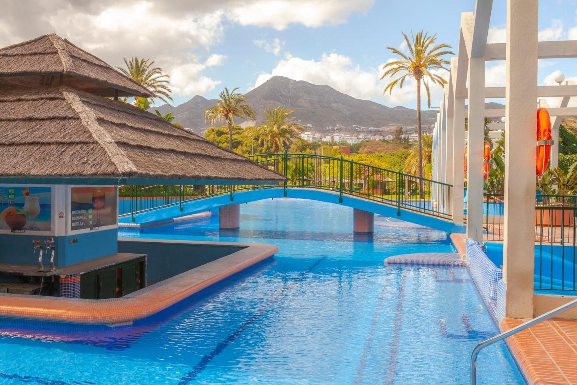 Luxury Sea View Large Terrace Benalbeach Apartment *